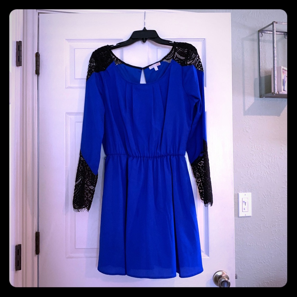 Long sleeve dress